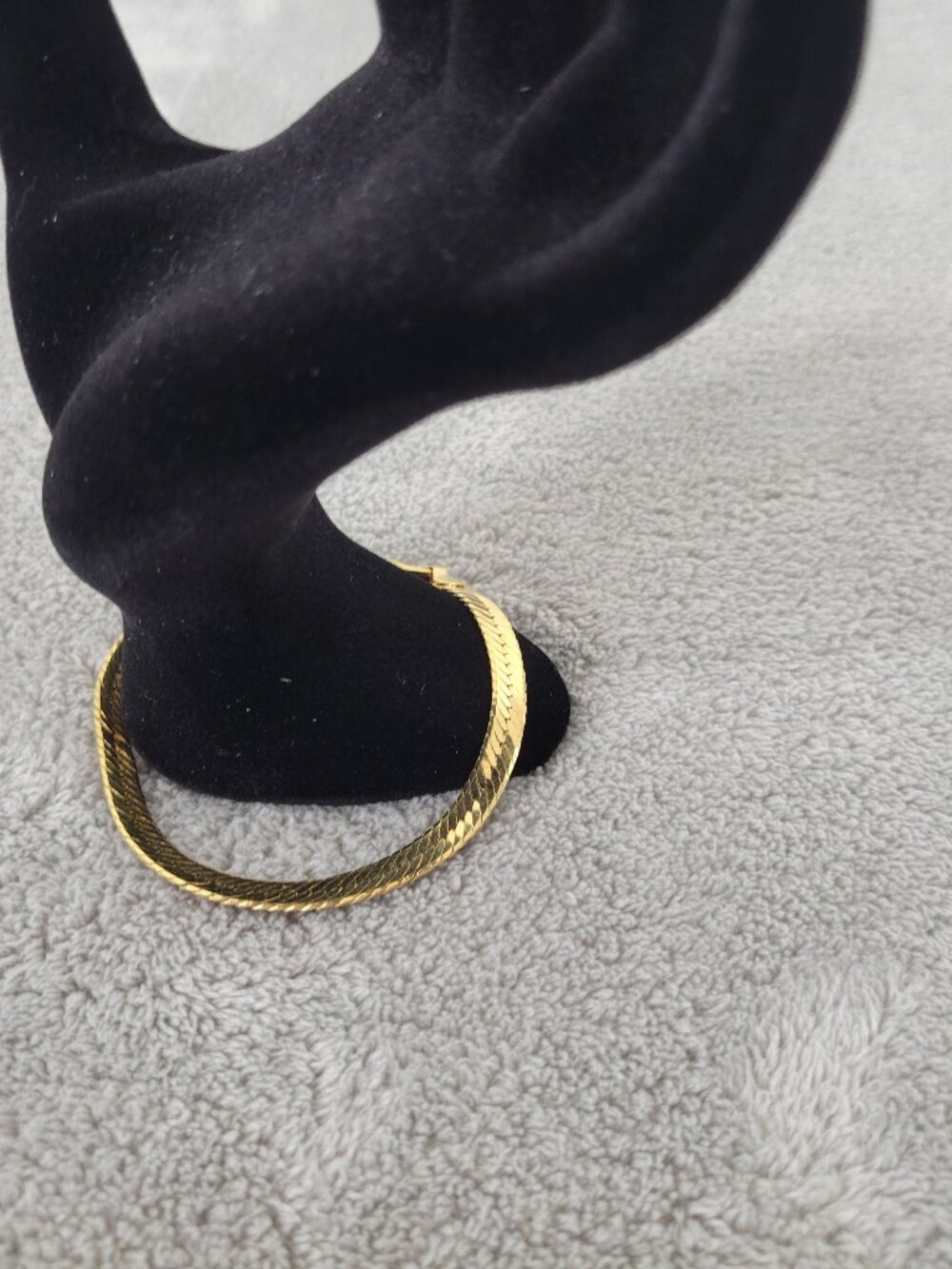 Gold Tone Herringbone Flat Snake Chain Bracelet 7.5" Lobster Clasp Elegant B7E
